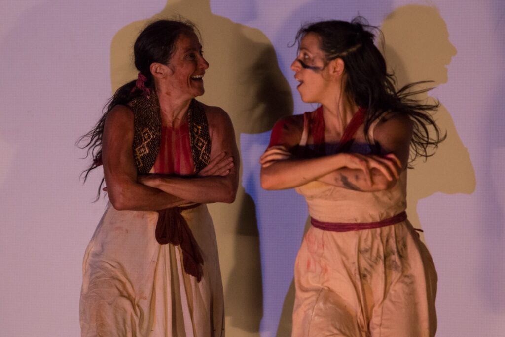 Fotos Xapiri Xapiripë, lá onde a gente dançava sobre espelhos 2