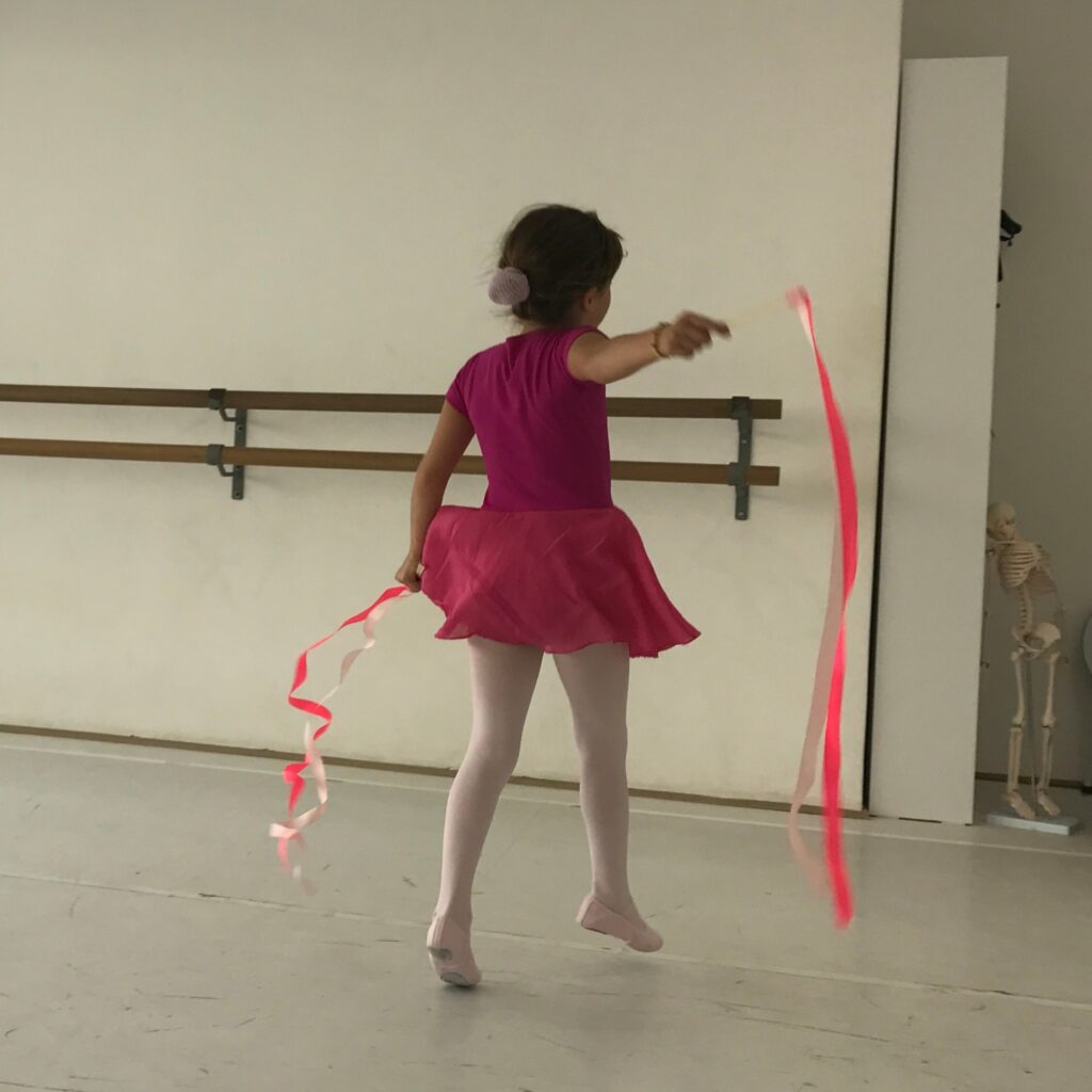 Balé na primeira infância: como e por quê