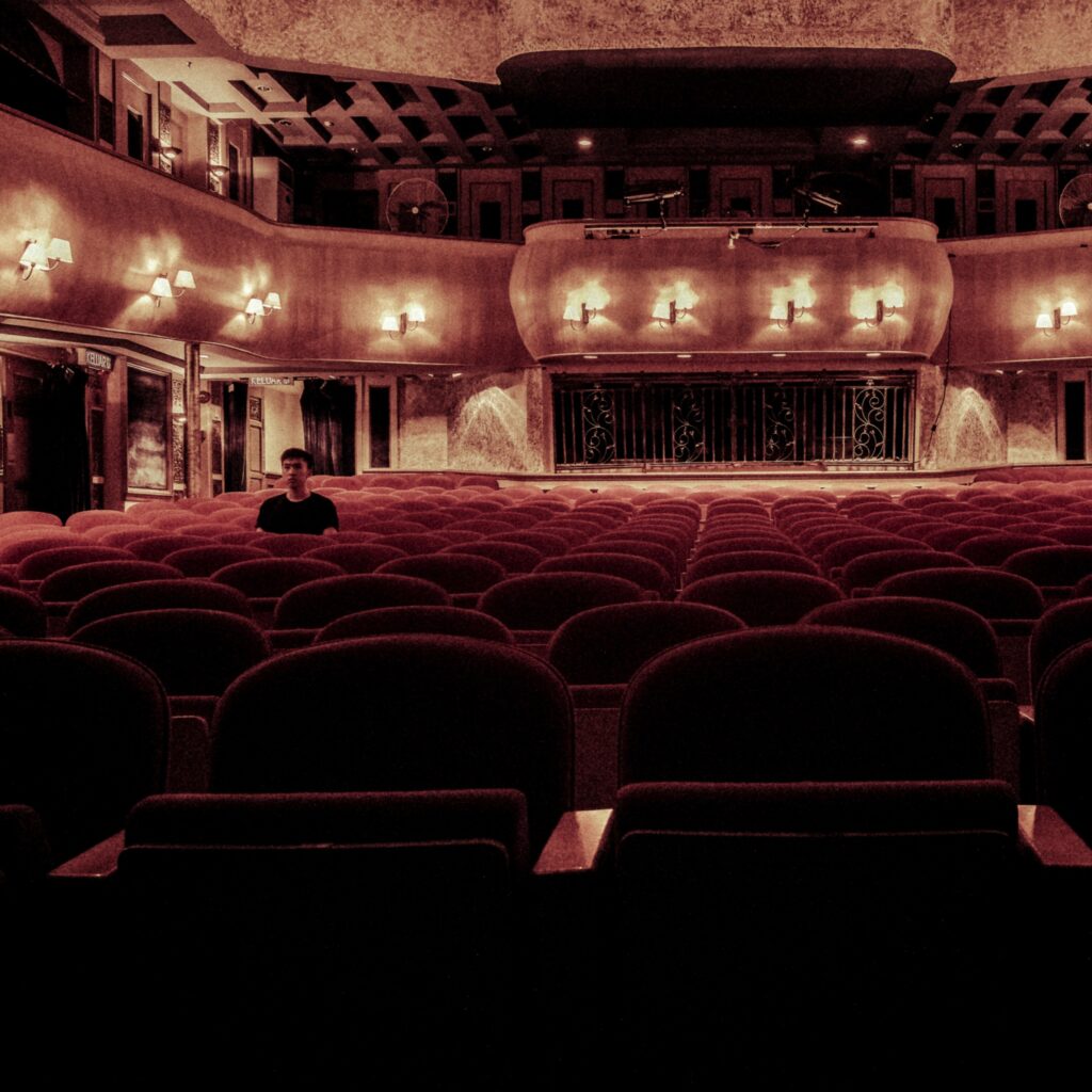 Os públicos no plural ou os públicos no singular para a dança