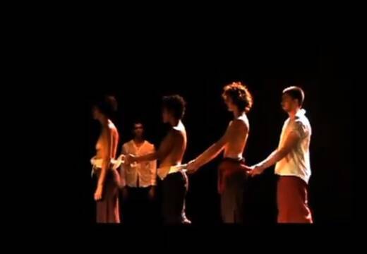 Vídeo Sob a nudez dos olhos