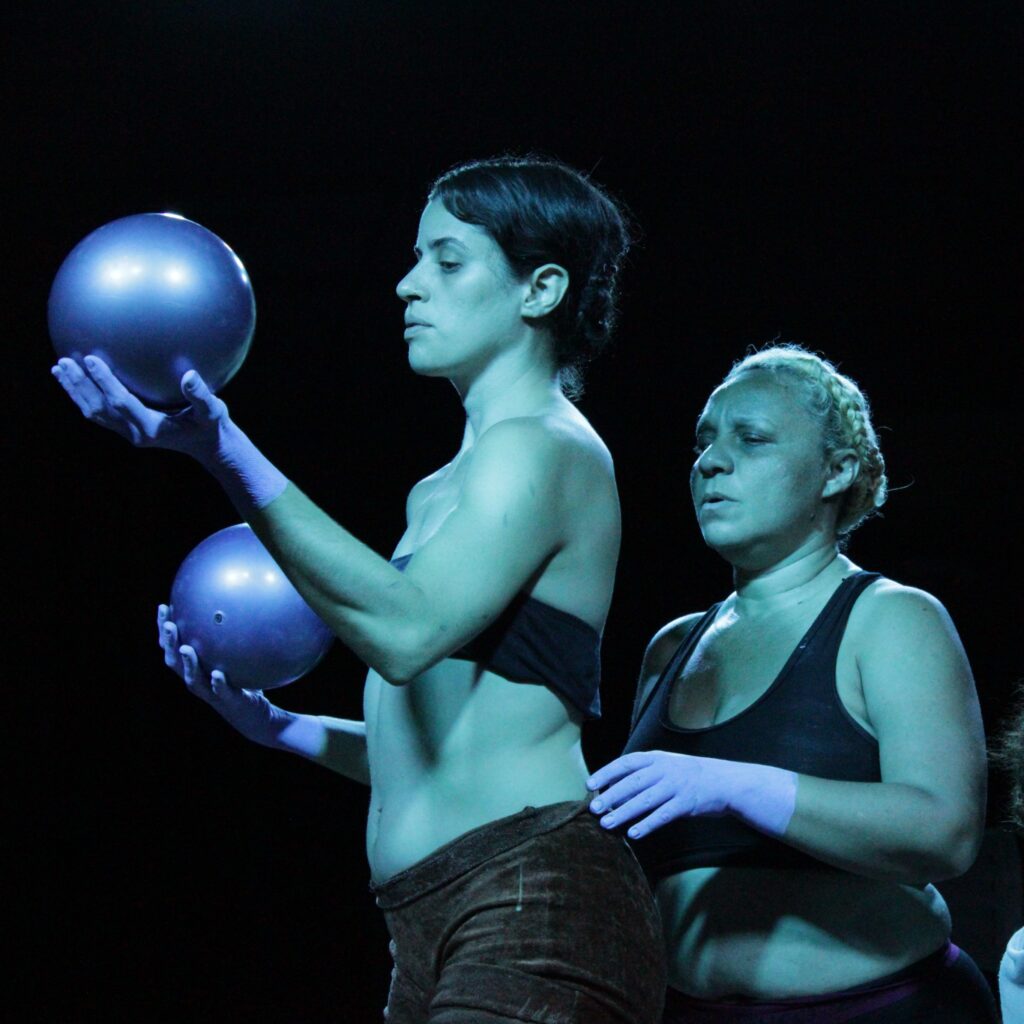 A Compulsória Incapacidade de Perceber o Óbvio: o QUANDO está para nascer uma dança contemporânea.