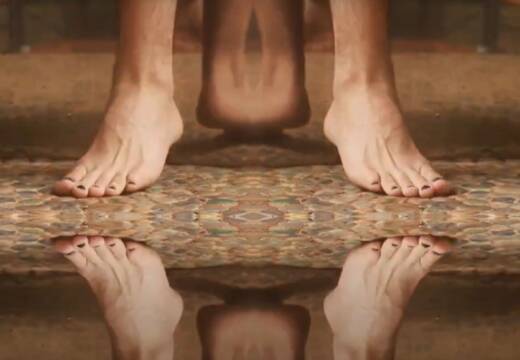 Vídeo Fresta Poética Reflexão