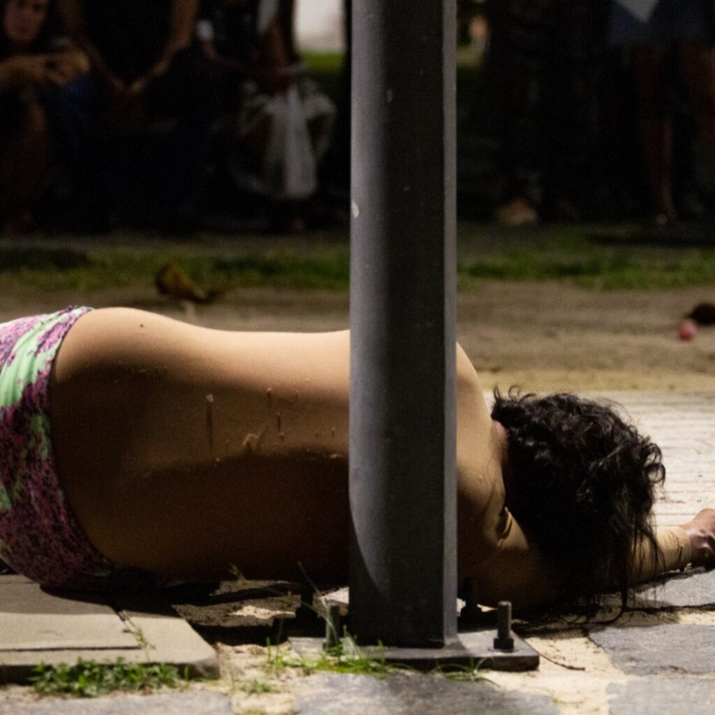 Tornar o visível visível