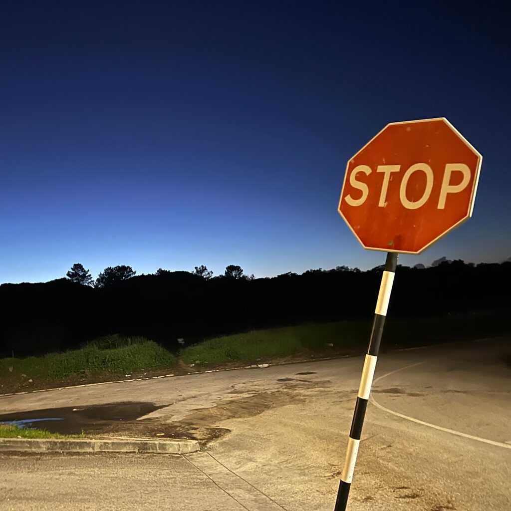 A caminhada e a dança do encantamento entre pimentas e princesas