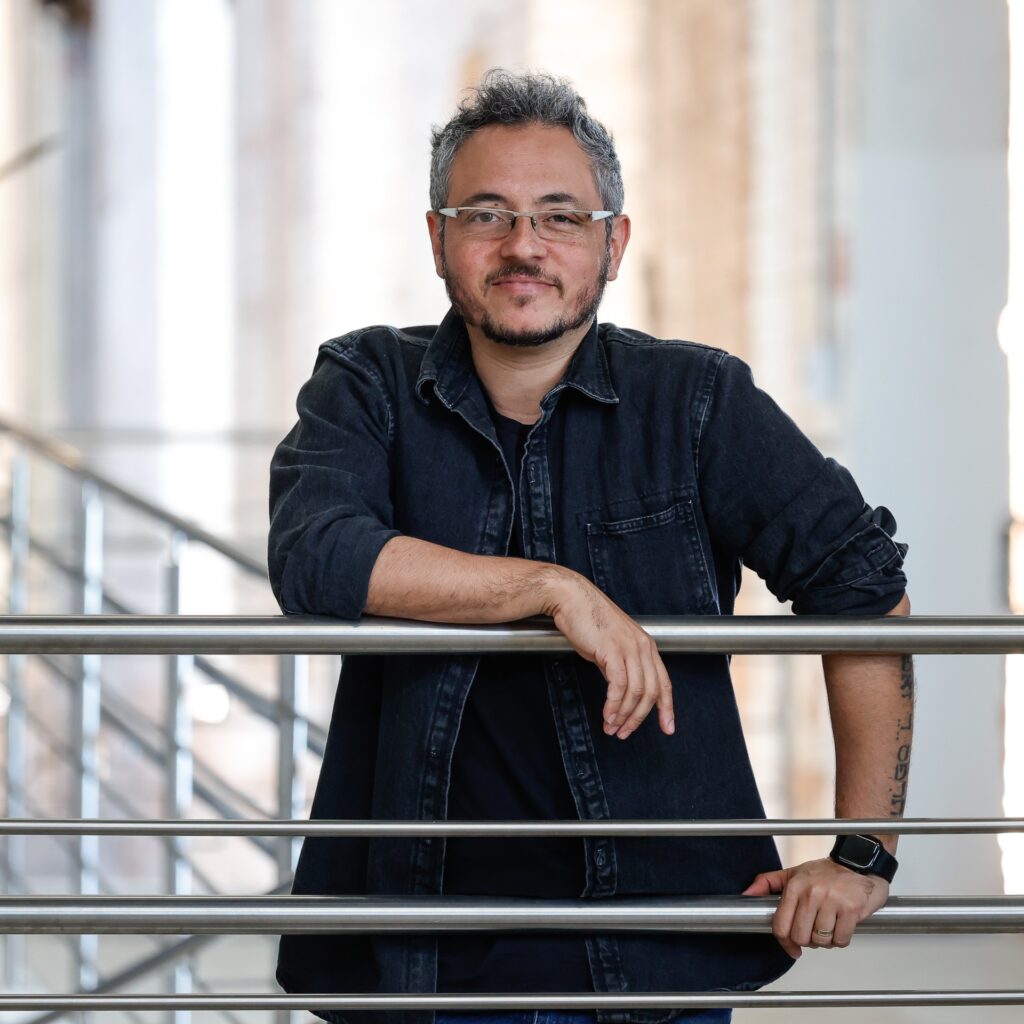 O diretor da Companhia Jovem de Dança de Jundiaí fala sobre profissionalização em dança e o papel importante dos novos projetos da companhia