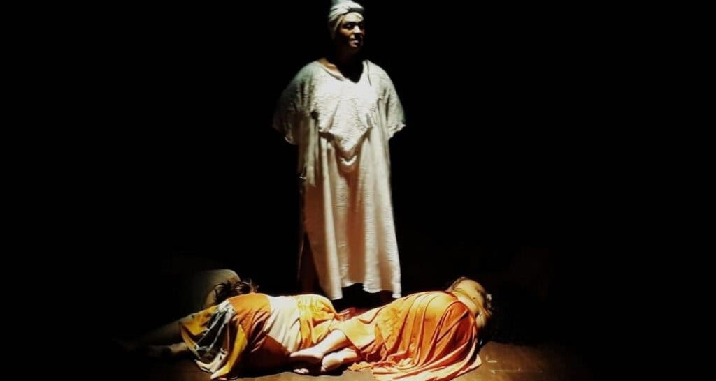 Folayan – Andar com Dignidade