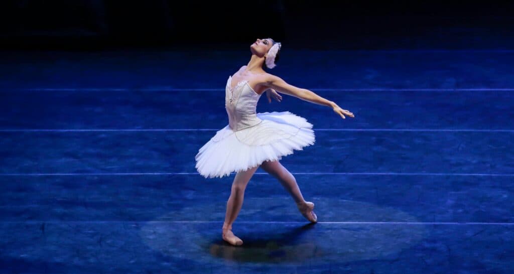 Estreia de A Morte do Cisne | Estreia do Balé Pulcinella | Suíte para Dois Pianos