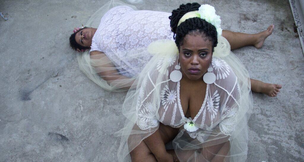 Reclusa (NO Teatro de Contêiner Mungunzá)