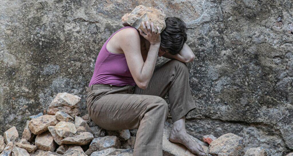 Tanto ontem processo em desmoronamento