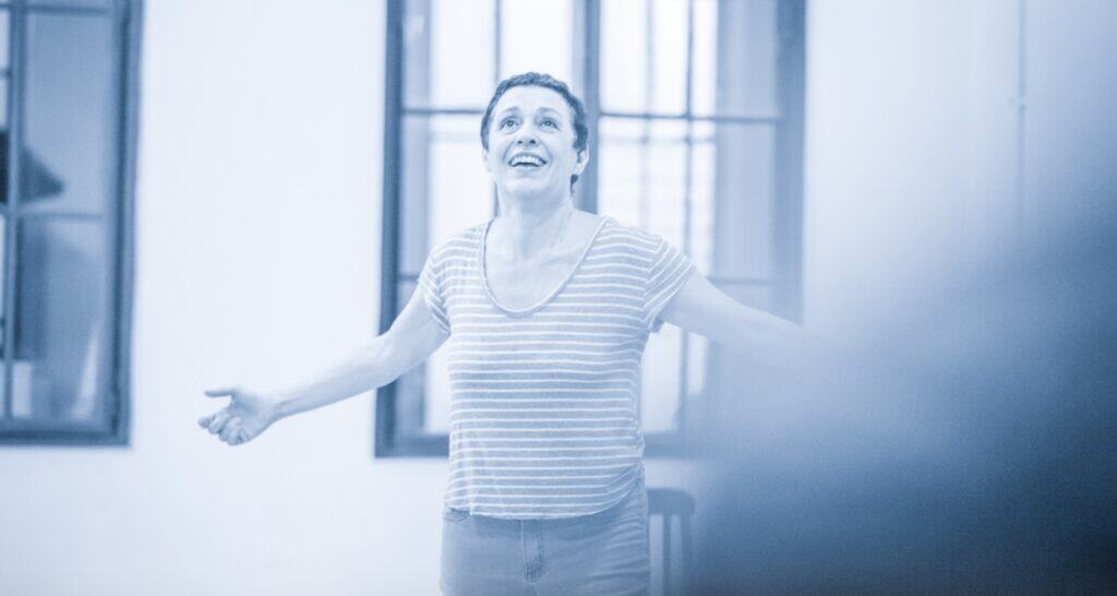 SÓ (Bienal SESC de Dança)