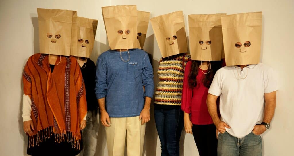 DE CARNE E CONCRETO – UMA INSTALAÇÃO COREOGRÁFICA