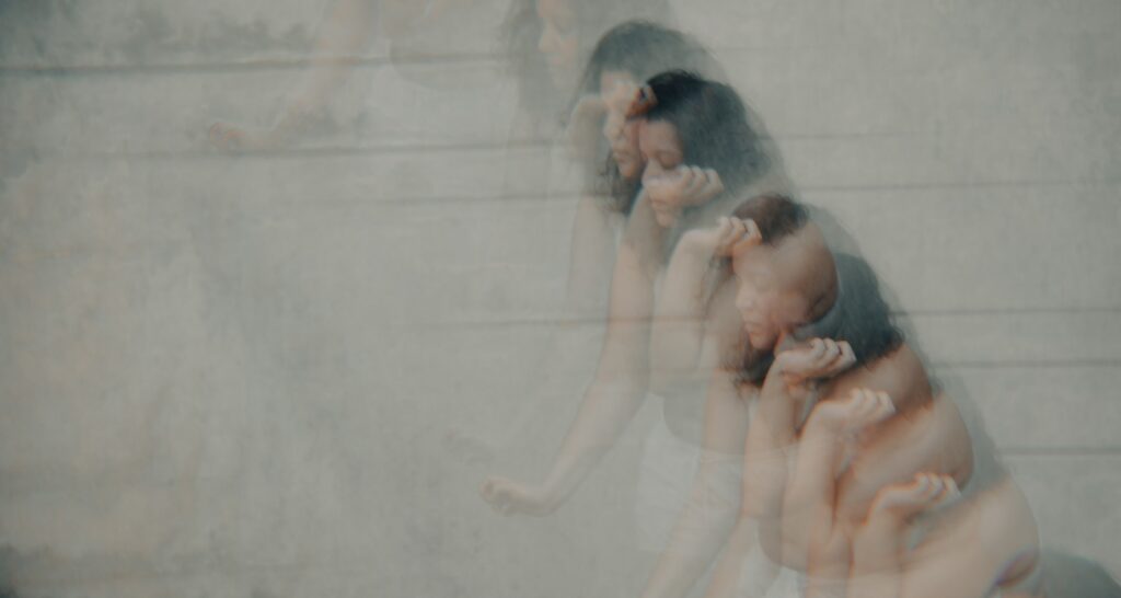 Tensões do existir: diálogos e dança