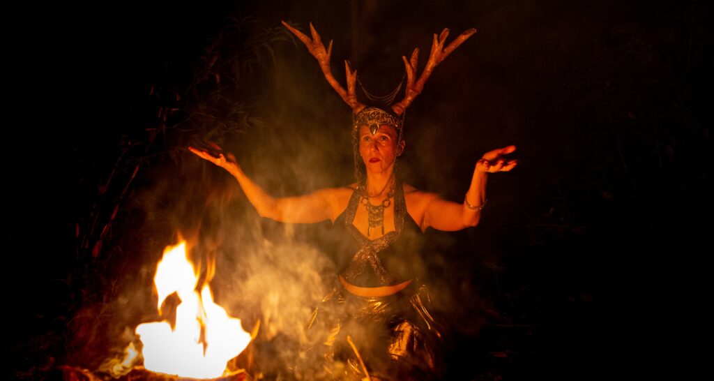 Estreia da videodança Lua Negra