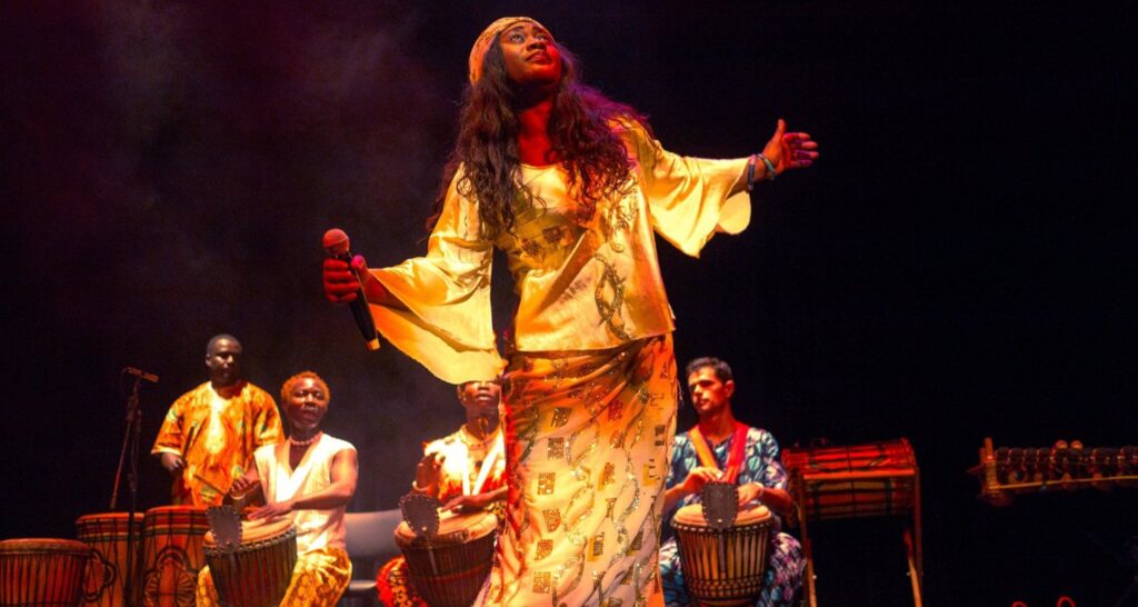 Dança Africana com Mariama Camara