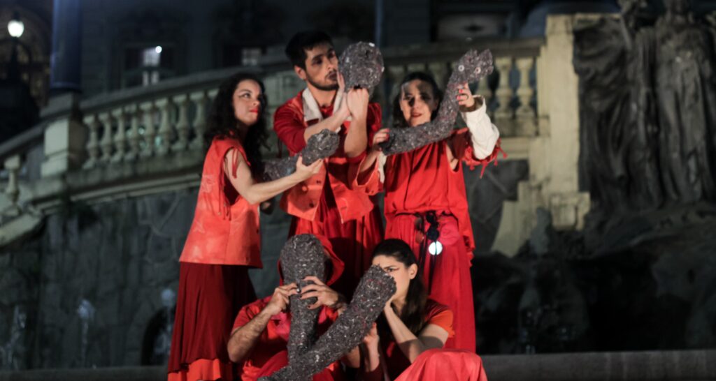 Fresta Poética: Corpo Urbano (Ação Performática)