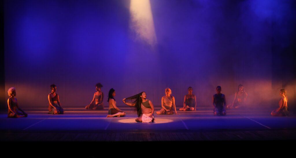 “TA | Sobre ser Grande”, de Mário Nascimento e “Rios Voadores”, de Rosa Antuña