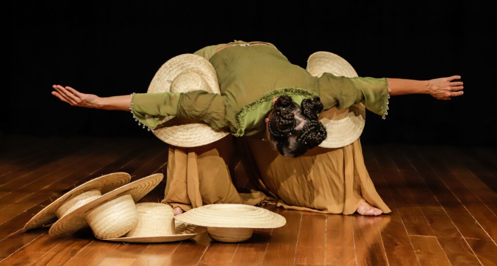 Mostra de Solos: Micelial –  Raízes em Conexão (Espetáculo + MiniDOC + Ateliê de criação) na Ocupação Artística Canhoba