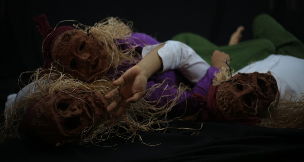 Espetáculo LAMA no Grupo Clariô de Teatro