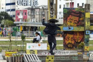 Laços Virtuais da Dança – A dança no espaço urbano