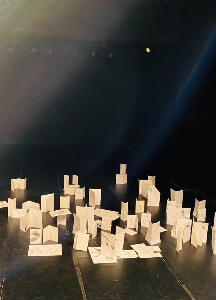 Estudo N1S23: um elogio a gravidade