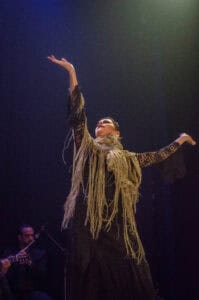 Na foto: Daniele Zill, Graziela Silveira, Juliana Prestes, Eliane Dallegrave, Marcela Gonzaga, Juliana Kersting, Giovani Capeletti, Pedro Souza e Rafael Melo | Fotógrafo: Chico Lisboa