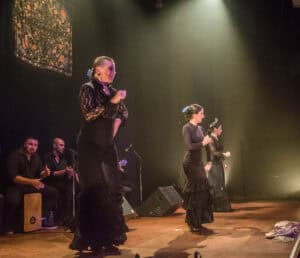 Na foto: Daniele Zill, Graziela Silveira, Juliana Prestes, Eliane Dallegrave, Marcela Gonzaga, Juliana Kersting, Giovani Capeletti, Pedro Souza e Rafael Melo | Fotógrafo: Chico Lisboa