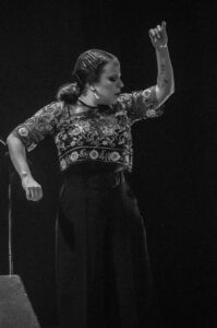 Na foto: Daniele Zill, Graziela Silveira, Juliana Prestes, Eliane Dallegrave, Marcela Gonzaga, Juliana Kersting, Giovani Capeletti, Pedro Souza e Rafael Melo | Fotógrafo: Chico Lisboa