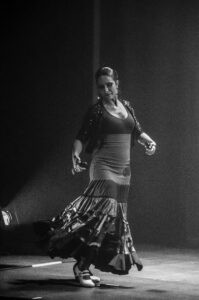 Na foto: Daniele Zill, Graziela Silveira, Juliana Prestes, Eliane Dallegrave, Marcela Gonzaga, Juliana Kersting, Giovani Capeletti, Pedro Souza e Rafael Melo | Fotógrafo: Chico Lisboa