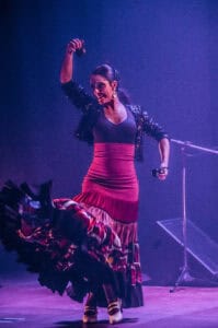 Na foto: Daniele Zill, Graziela Silveira, Juliana Prestes, Eliane Dallegrave, Marcela Gonzaga, Juliana Kersting, Giovani Capeletti, Pedro Souza e Rafael Melo | Fotógrafo: Chico Lisboa