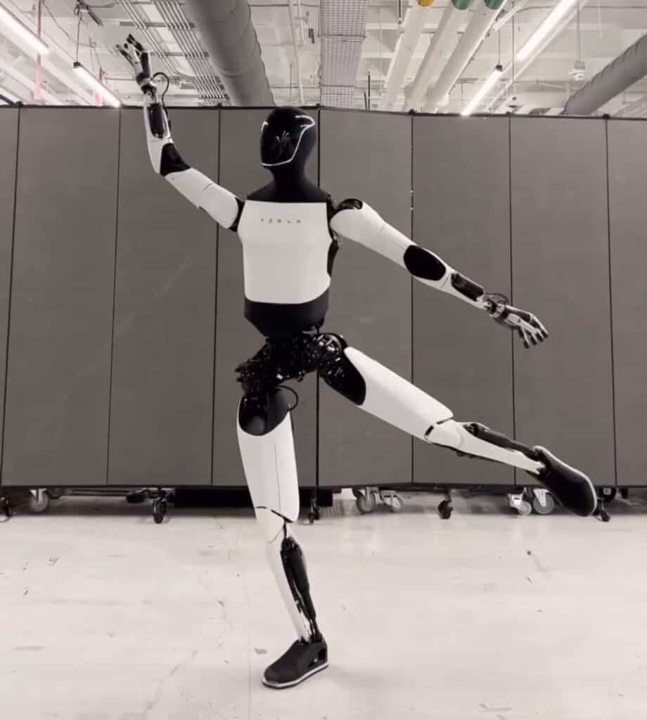 Tesla apresenta o robô Optimus dançando