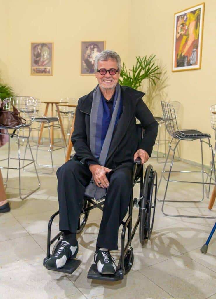 Carlinhos de Jesus apoia PLP 190/2015, a lei de aposentadoria dos profissionais da dança