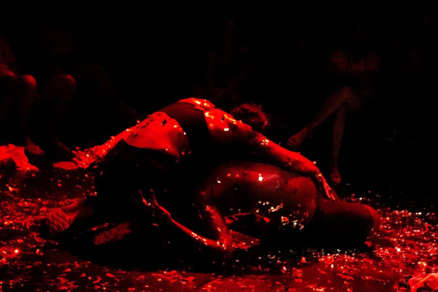 ‘ATO II: Aqui, Ainda’, criação de Mayk Ricardo e Carol Cof, evoca amor enquanto força de sustentação de existências negras