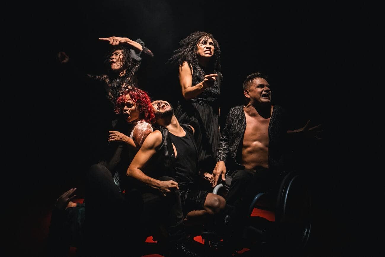 Corpos dissidentes e poéticas da denúncia: uma dança que não se esgota