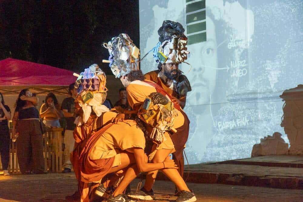 Propondo novos futuros coletivos, ‘OUTROS NAVIOS: danças para não morrer’ circula pelo interior de SP no Mês da Consciência Negra