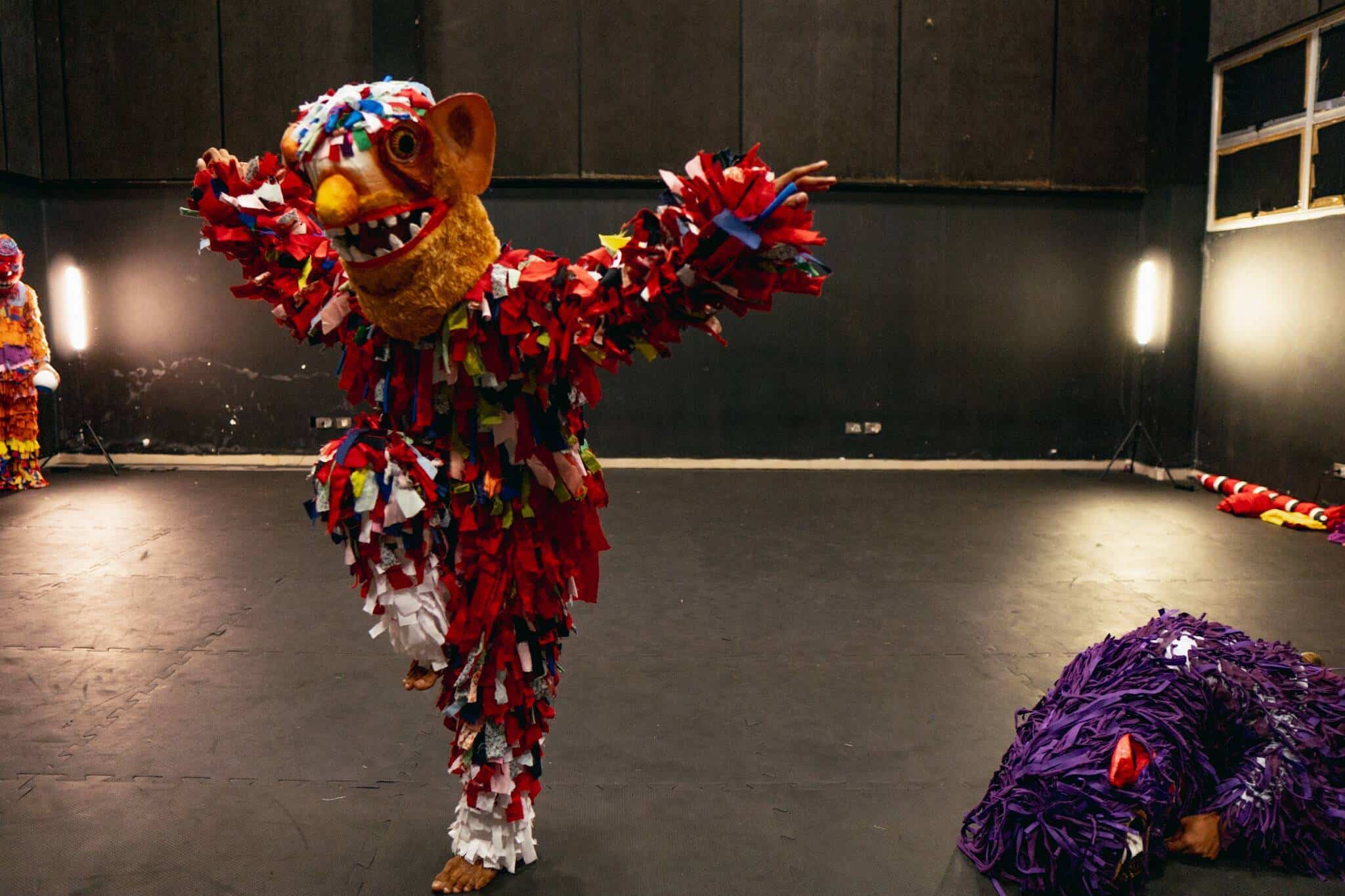 Espetáculo “Kalivôno” no SESC Teatro Prosa Espetáculo “Kalivôno” no SESC Teatro Prosa