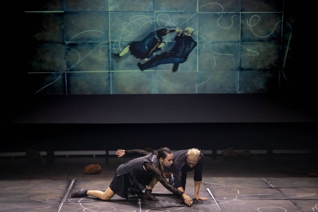 Espetáculo “Chão”