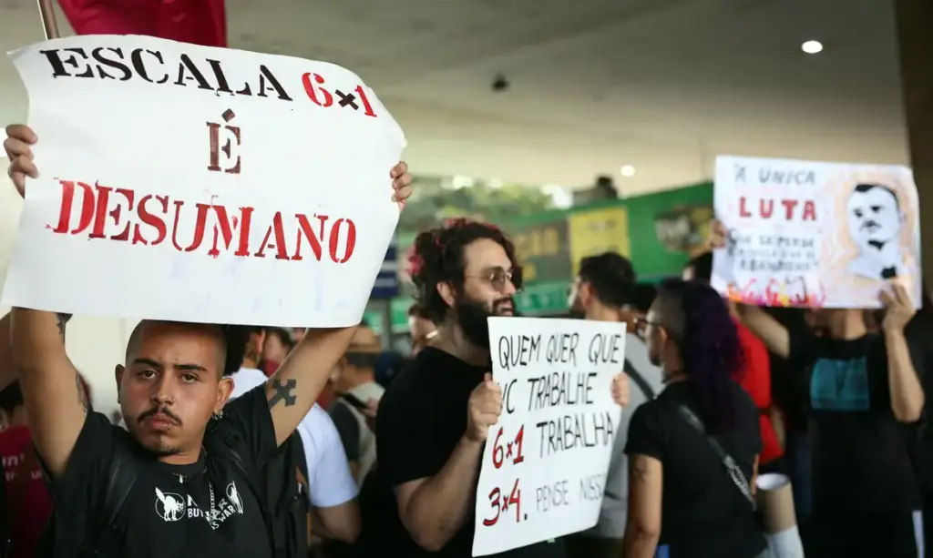 Escala 6×1: jornadas exaustivas limitam acesso à cultura e aprofundam precarização na dança