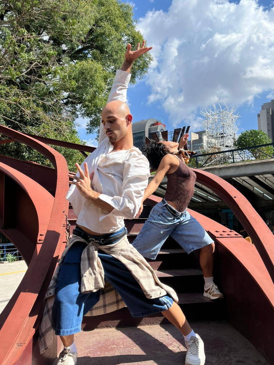 Me Deixa Dançar Com Você