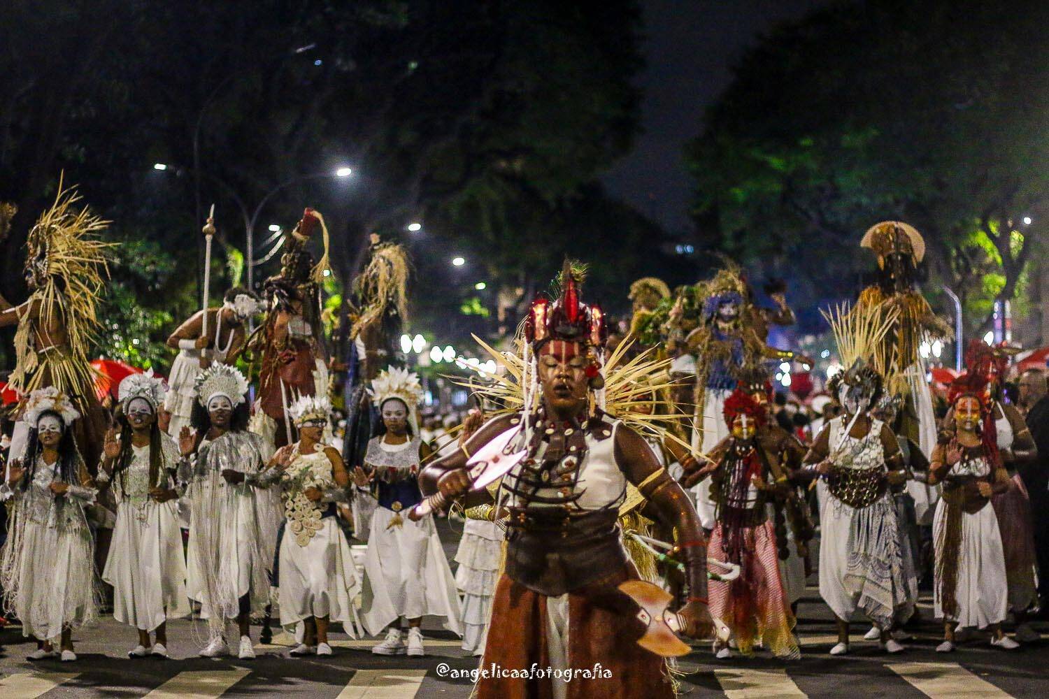 Ilú Obá de Min leva música, dança e ancestralidade à Marquise do Museu Afro Brasil Emanoel Araujo