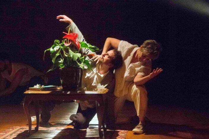 Quik Cia de Dança estreia “ENCONTRO DE IMPROVISADORES” Quik Cia de Dança estreia “ENCONTRO DE IMPROVISADORES”